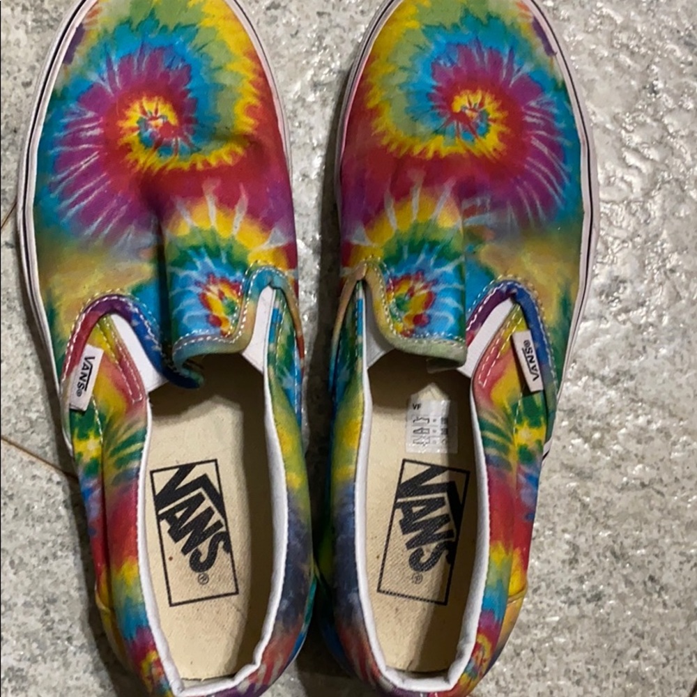 shoes - Picture 5 of 6